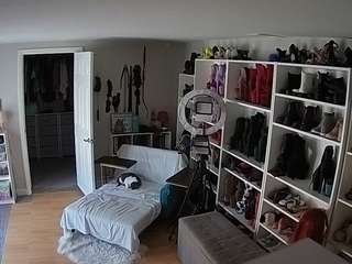 voyeurcam-missol... Live Webcam on CamSoda