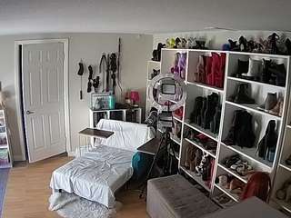 voyeurcam-missoliviablack-03