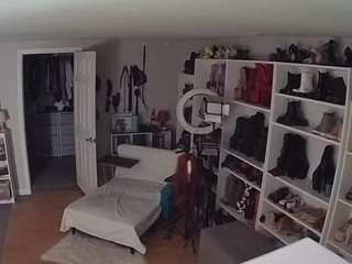 voyeurcam-missoliviablack-03 Webcam Model Profile
