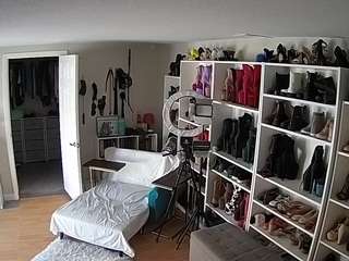 voyeurcam-missoliviablack-03