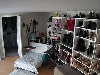 voyeurcam-missoliviablack-03 camsoda