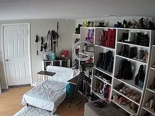  voyeurcam-missoliviablack-03 chat room