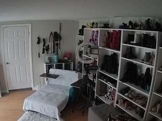 voyeurcam-missoliviablack-03