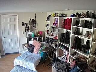 voyeurcam-missoliviablack-03