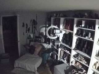 voyeurcam-missoliviablack-03