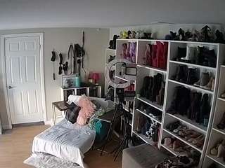 voyeurcam-missoliviablack-03