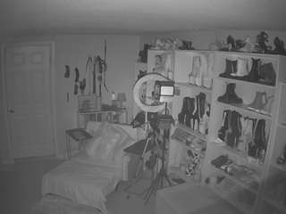 voyeurcam-missoliviablack-03