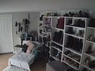 voyeurcam-missoliviablack-03