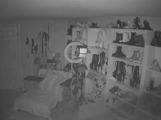 voyeurcam-missoliviablack-03