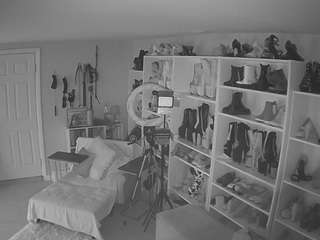 voyeurcam-missoliviablack-03