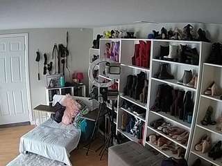 voyeurcam-missoliviablack-03
