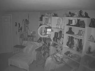 voyeurcam-missoliviablack-03