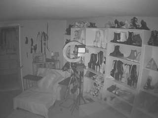 voyeurcam-missoliviablack-03