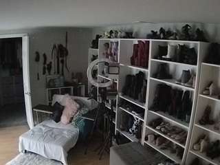 voyeurcam-missoliviablack-03