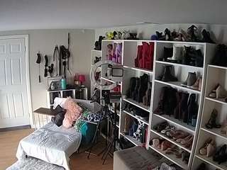 voyeurcam-missoliviablack-03