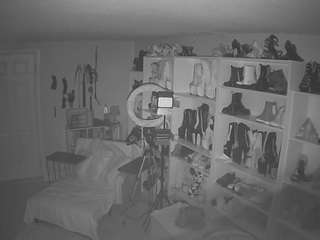 voyeurcam-missoliviablack-03