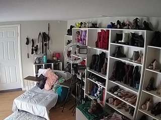 voyeurcam-missol... Live Webcam on CamSoda