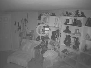 voyeurcam-missoliviablack-03