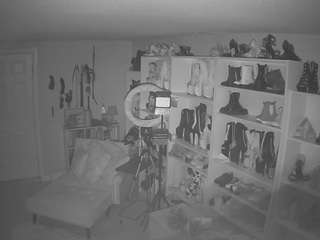 Miss Olivia Black Dressing Room