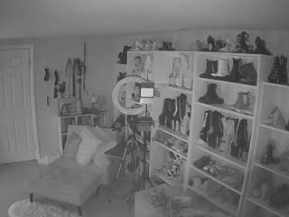 Miss Olivia Black Dressing Room