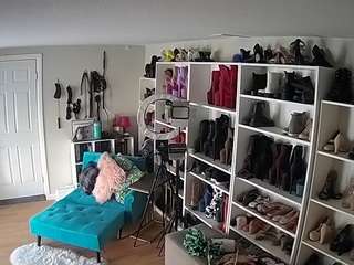 voyeurcam-missoliviablack-03