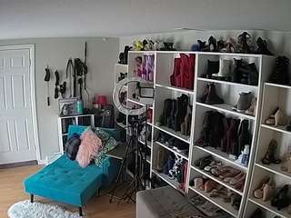 voyeurcam-missol... Live Webcam on CamSoda