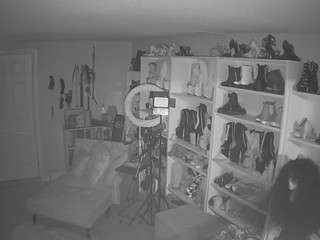 voyeurcam-missoliviablack-03