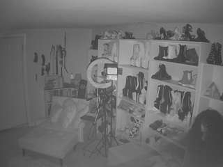 voyeurcam-missoliviablack-03