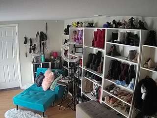 voyeurcam-missoliviablack-03