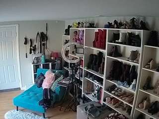 voyeurcam-missoliviablack-03