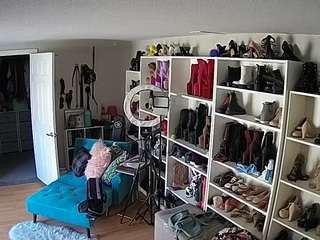 voyeurcam-missoliviablack-03