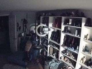 voyeurcam-missol... Live Webcam on CamSoda