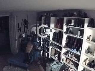 voyeurcam-missol... Live Webcam on CamSoda