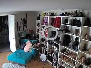 voyeurcam-missoliviablack-03