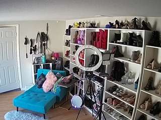 voyeurcam-missoliviablack-03 live cam profile