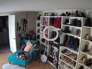 voyeurcam-missoliviablack-03