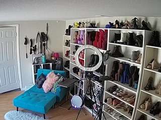 voyeurcam-missoliviablack-03