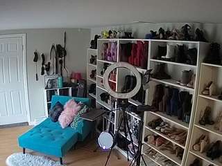 voyeurcam-missoliviablack-03