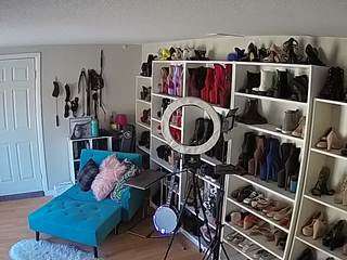 voyeurcam-missoliviablack-03 Profile Image