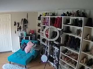 voyeurcam-missoliviablack-03