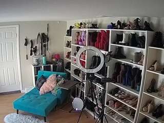 voyeurcam-missoliviablack-03