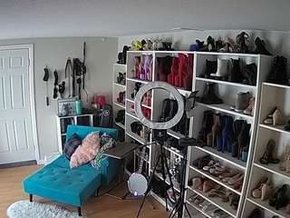 voyeurcam-missoliviablack-03