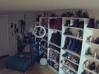 voyeurcam-missoliviablack-03