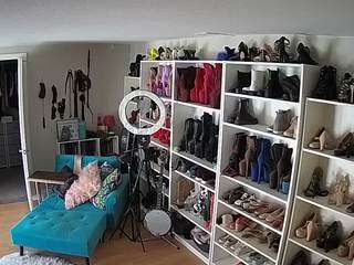 voyeurcam-missoliviablack-03