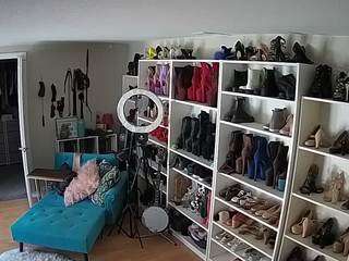voyeurcam-missoliviablack-03