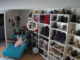 voyeurcam-missoliviablack-03