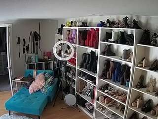 voyeurcam-missoliviablack-03