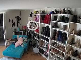 voyeurcam-missoliviablack-03