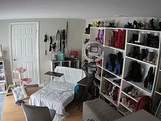 Miss Olivia Black Dressing Room's Live Sex Cam Show