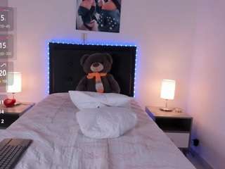 alana-grey live cam profile